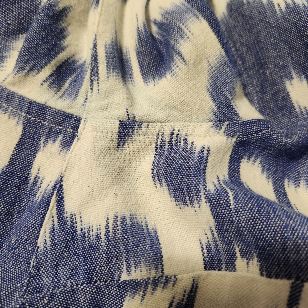 Vineyard Vines Ikat Blue White Top Boat Neck 3/4 Sleeves Size Large - Picture 8 of 8